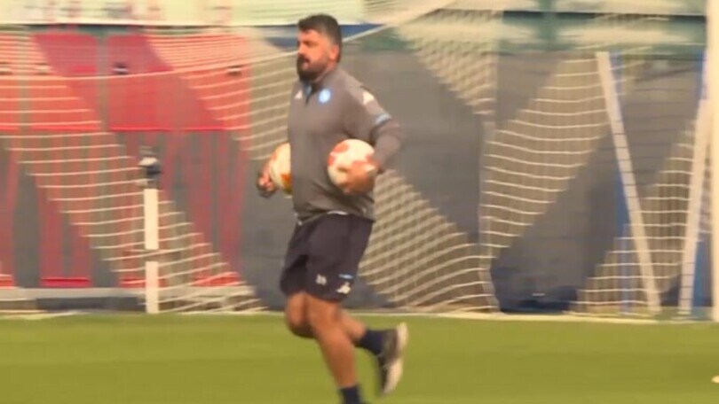 Napoli, Gattuso esonerato via Twitter