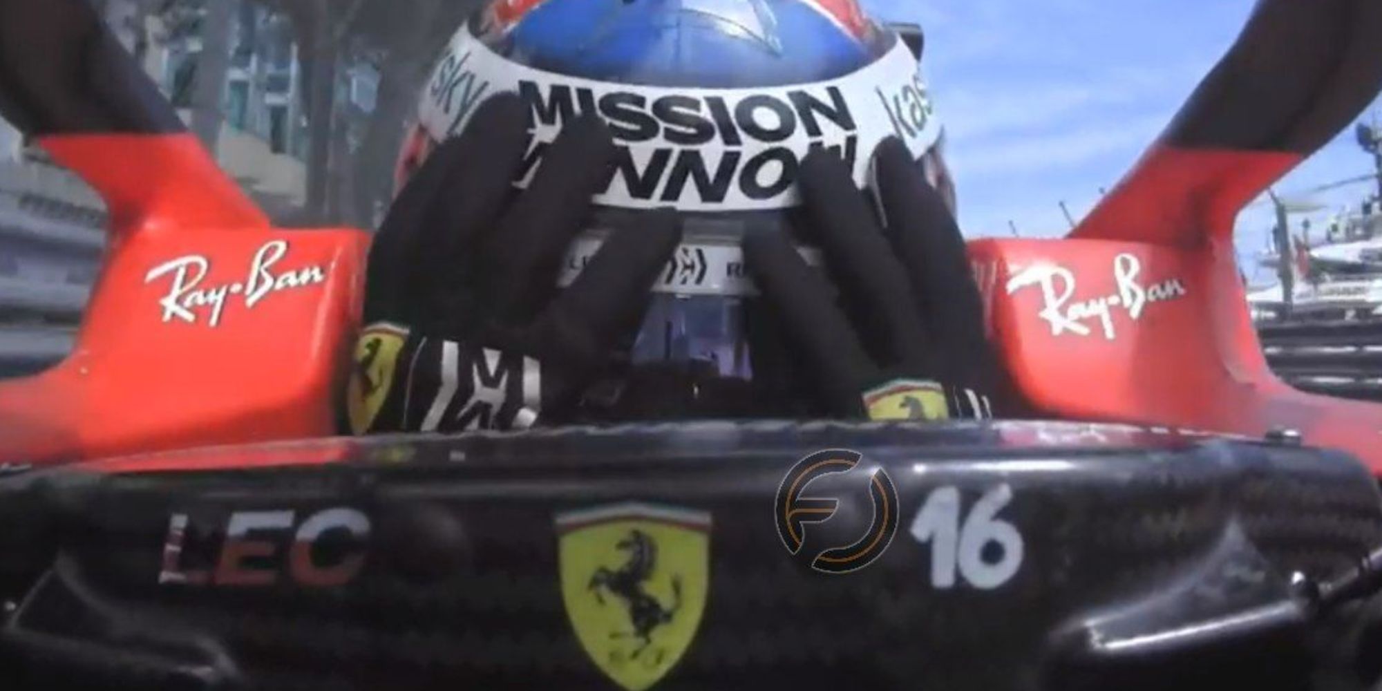 Leclerc e il messaggio via radio ai box: è giallo Ferrari