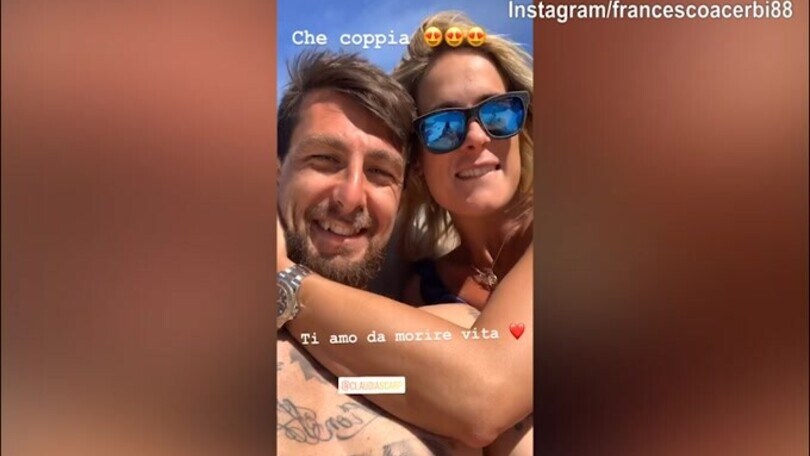 Acerbi alla fidanzata: "Ti amo da morire"