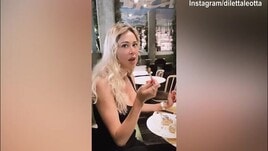 Diletta Leotta apprezza il pranzo del lunedì