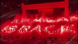 Milan, spettacolare coreografia dei tifosi