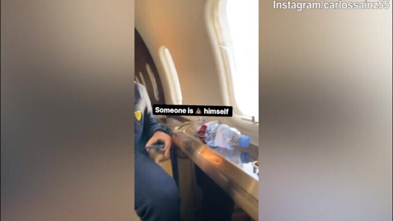 In volo verso Baku, che paura per Sainz e Leclerc!
