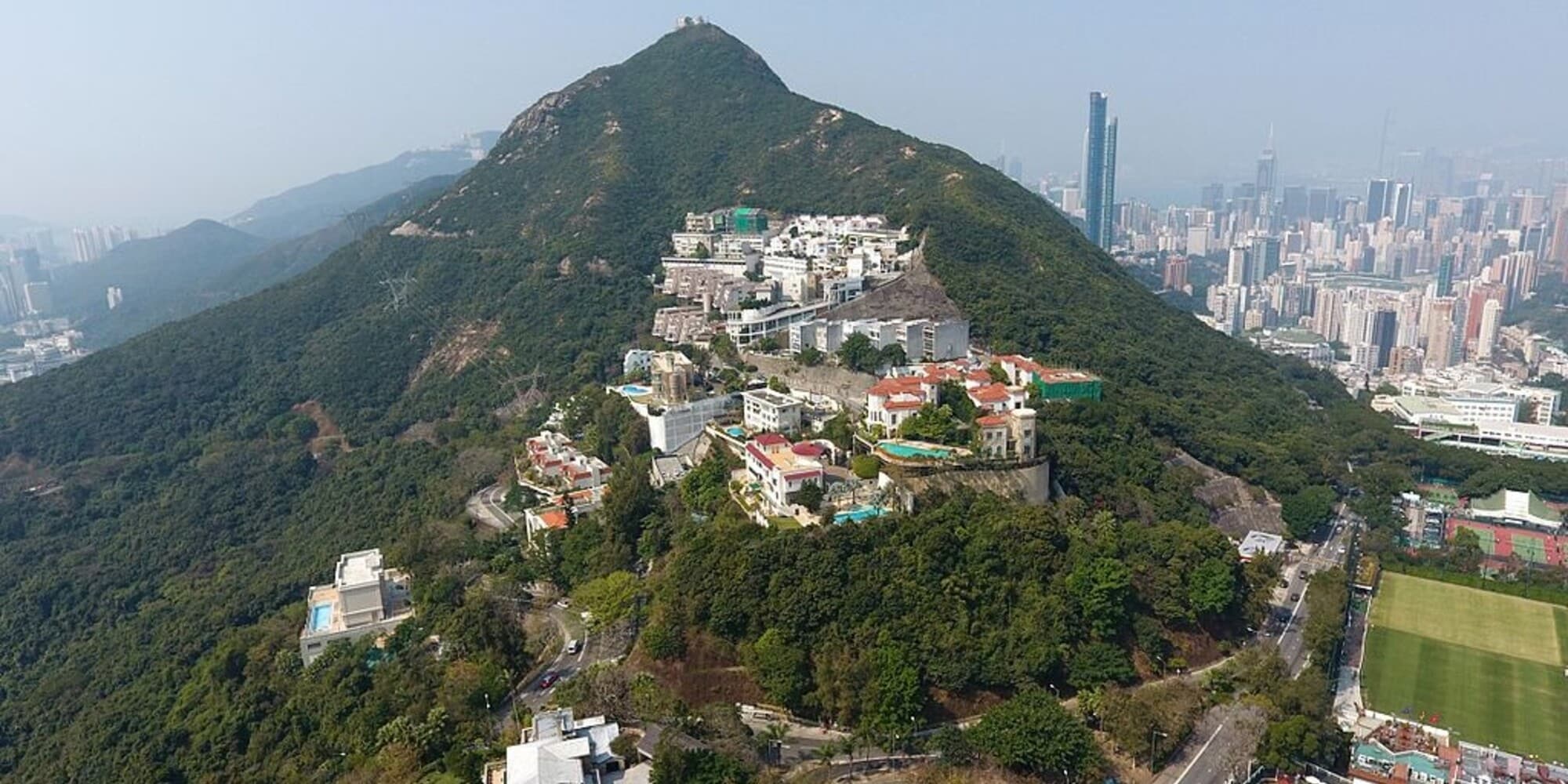 Hong Kong, venduto un parcheggio a una cifra folle!