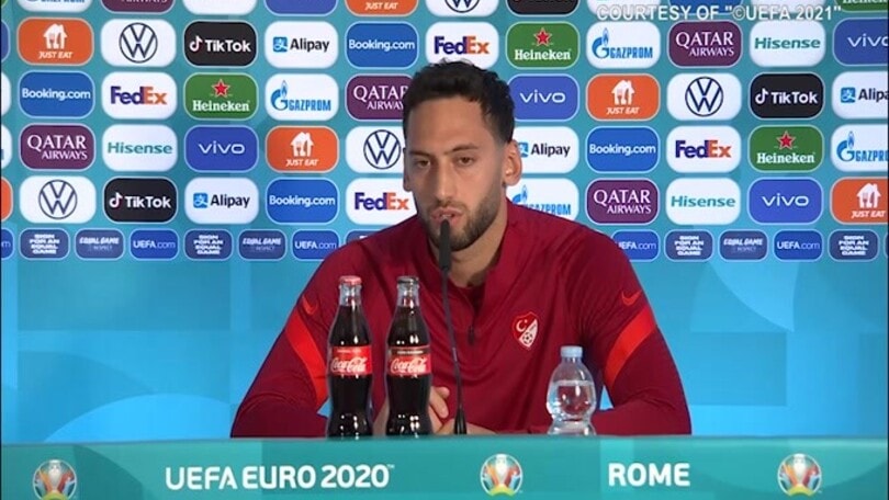 Calhanoglu: "Ho parlato con Maldini, ma ora penso all'Europeo"