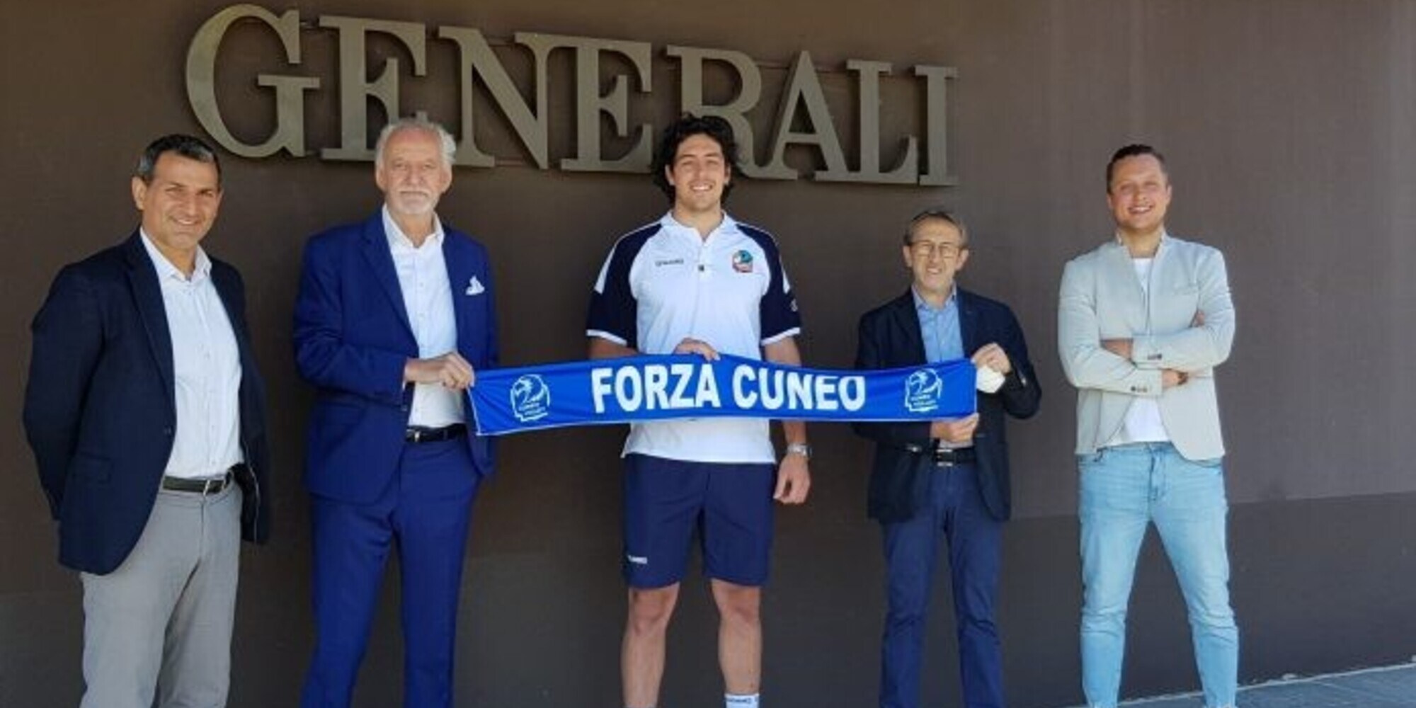 Cuneo riabbraccia Luca Filippi
