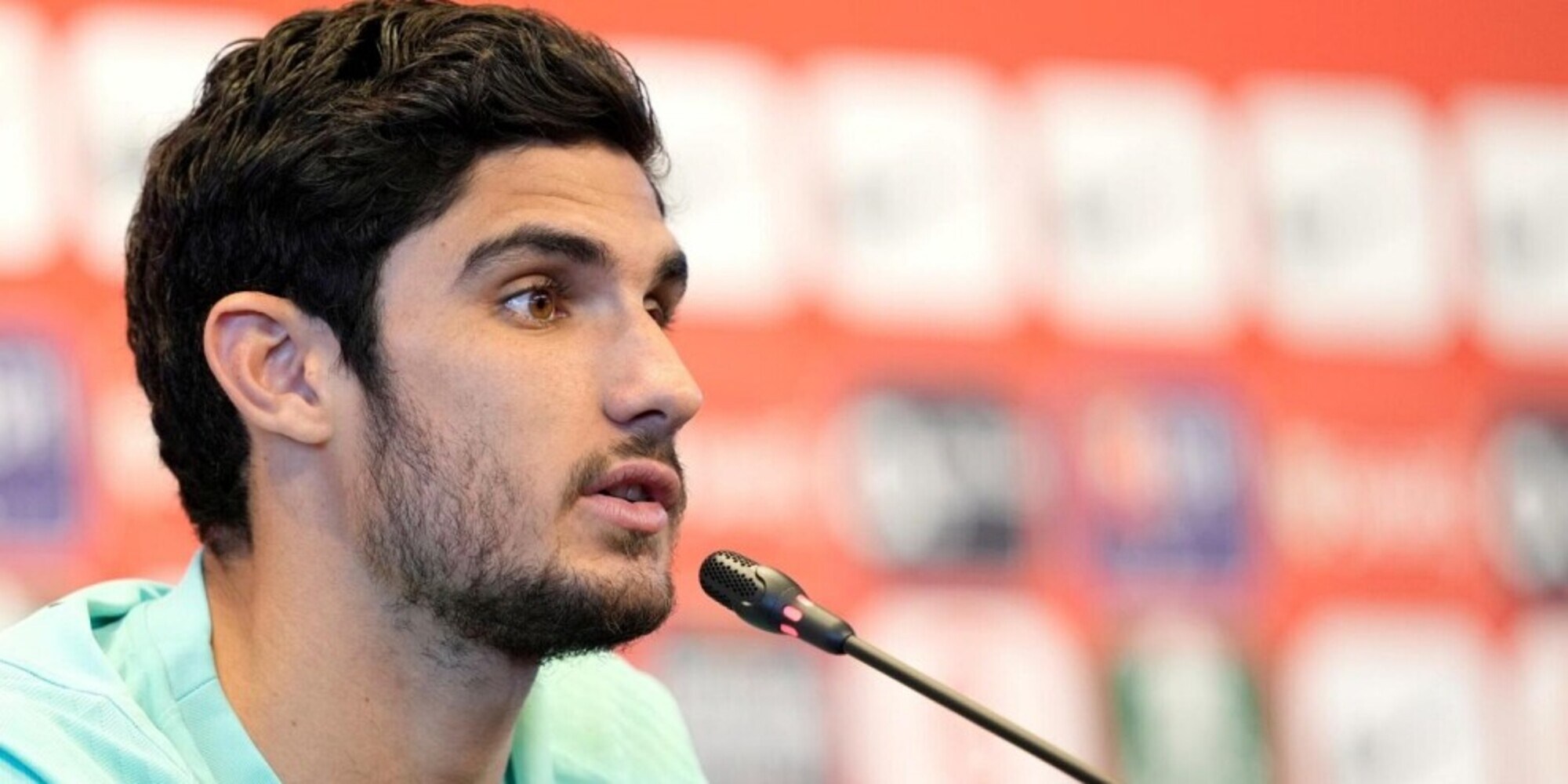 Fiorentina, dalla Spagna: "Il Valencia deve vendere Guedes"