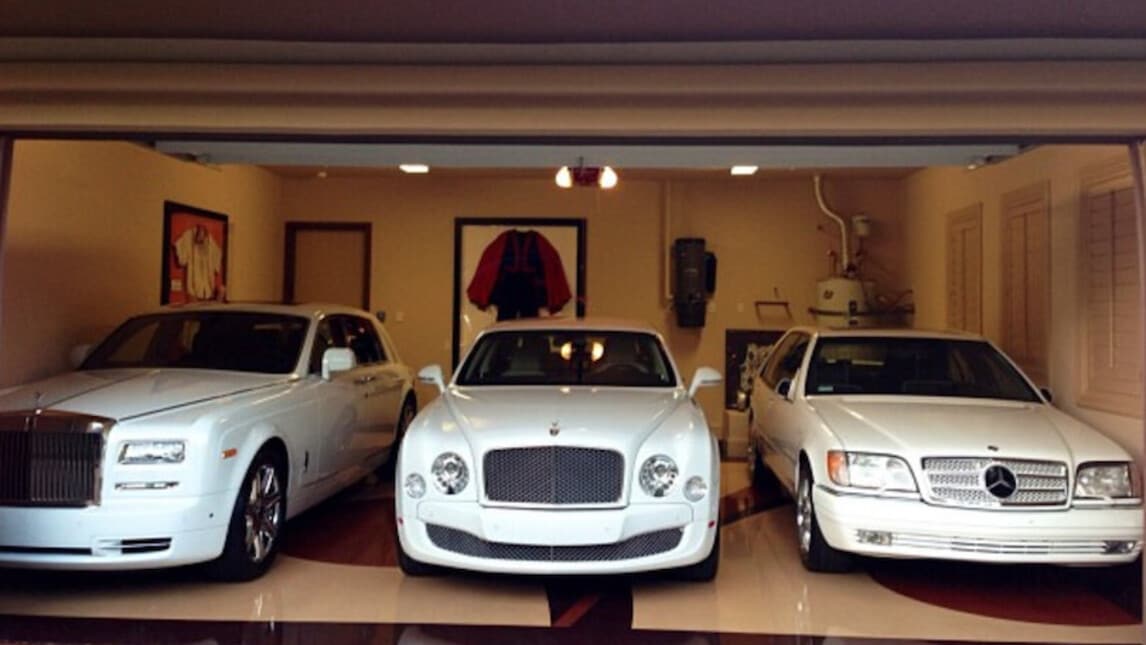 Floyd Mayweather, in garage una super collezione di auto preziose