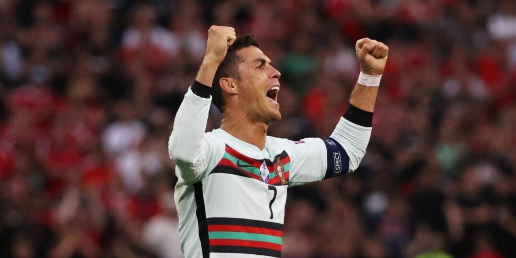 Cristiano Ronaldo, doppietta storica! Due nuovi record