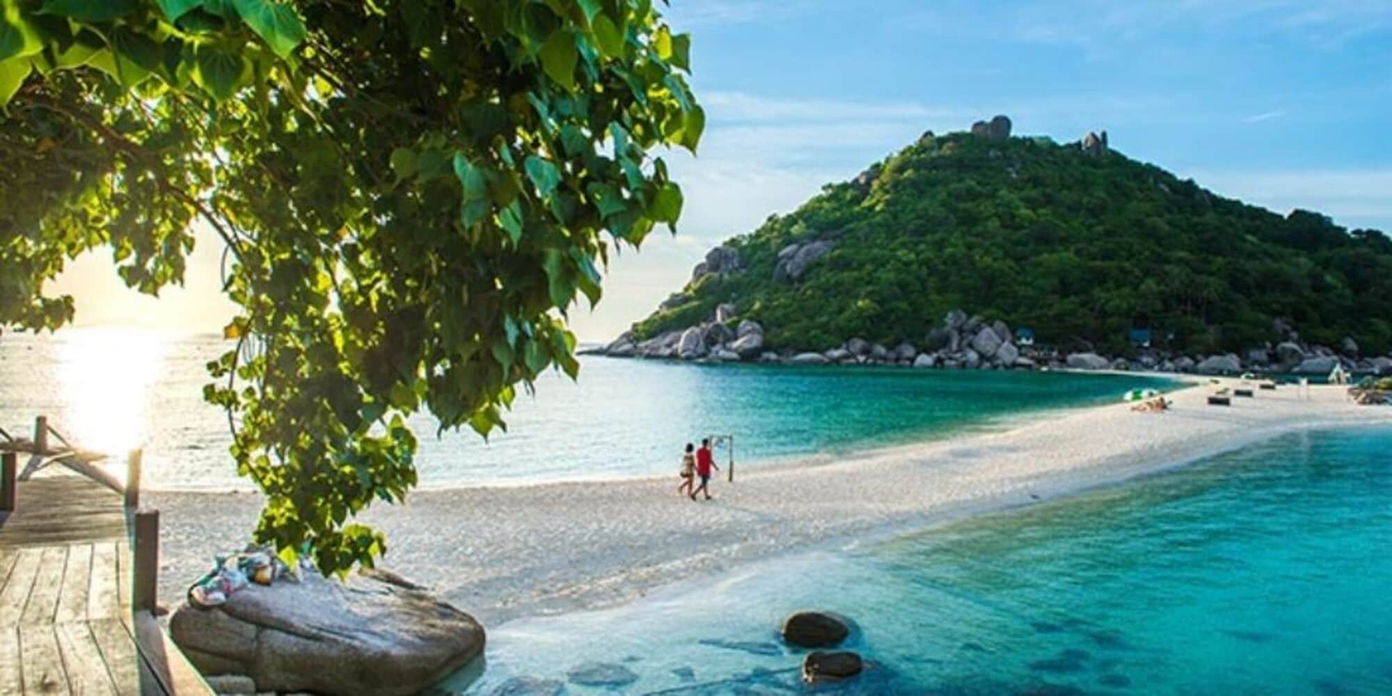 Koh Tao, "l'isola della morte" in Thailandia: 9 morti sospette