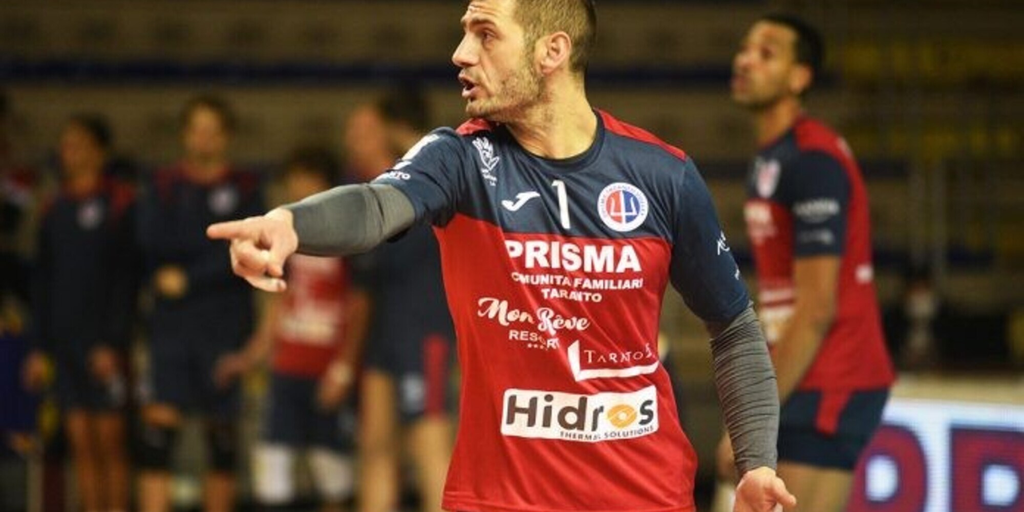 Fiore firma per la New Mater