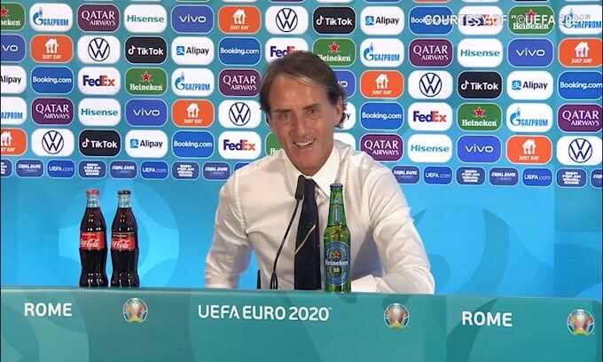 Mancini: "Se i ragazzi continuano così sono felice.."
