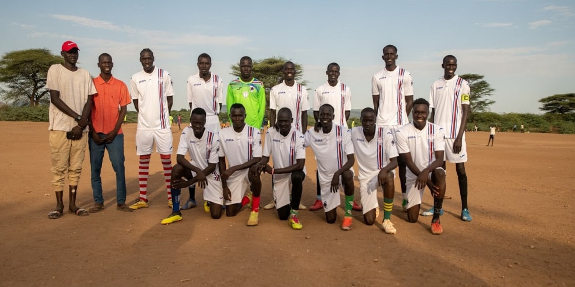 La Sampdoria dona 5000 capi sportivi per i rifugiati nel campo di Kakuma