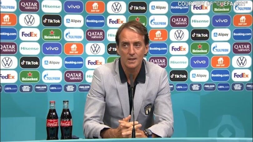 Mancini: "Contagi in aumento? Abbiamo la doppia dose"