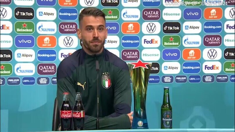 Spinazzola scherza: "Non mettete la birra davanti?"
