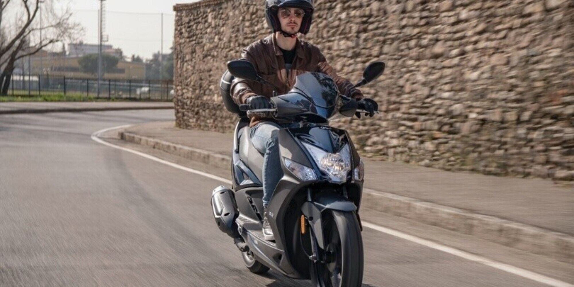 Cassazione e incidenti moto, se la causa è la strada il centauro va sempre risarcito