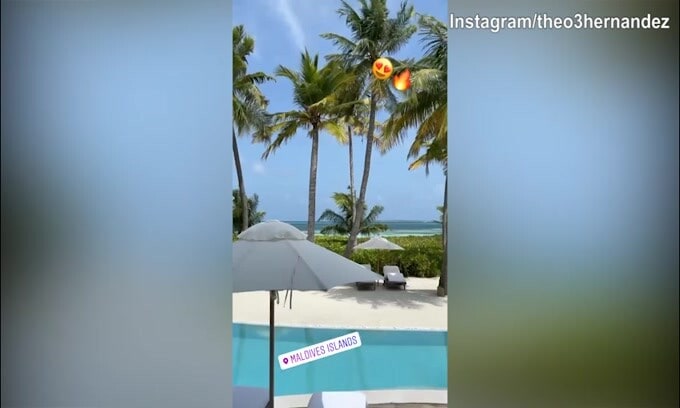 Theo Hernandez nel paradiso delle Maldive