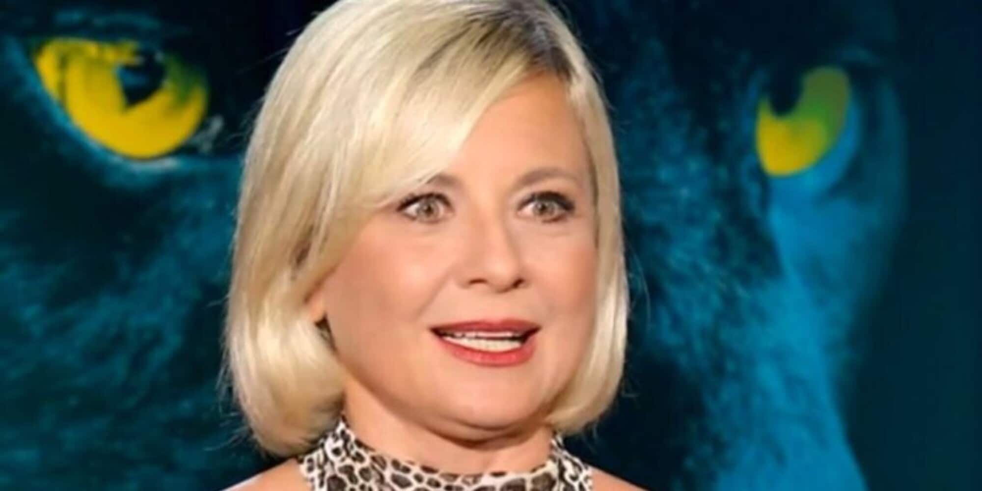 Antonella Elia attacca Lele Mora. "Lite con De Grenet? Suggerita"