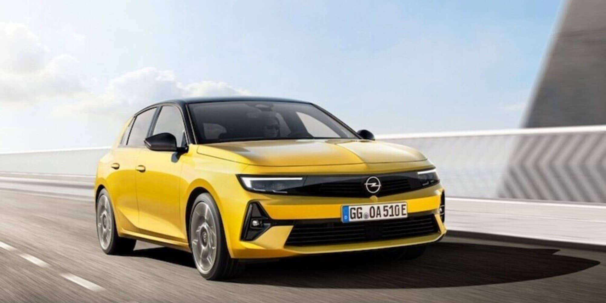 Nuova Opel Astra, con la generazione numero 6 cambia lo stile