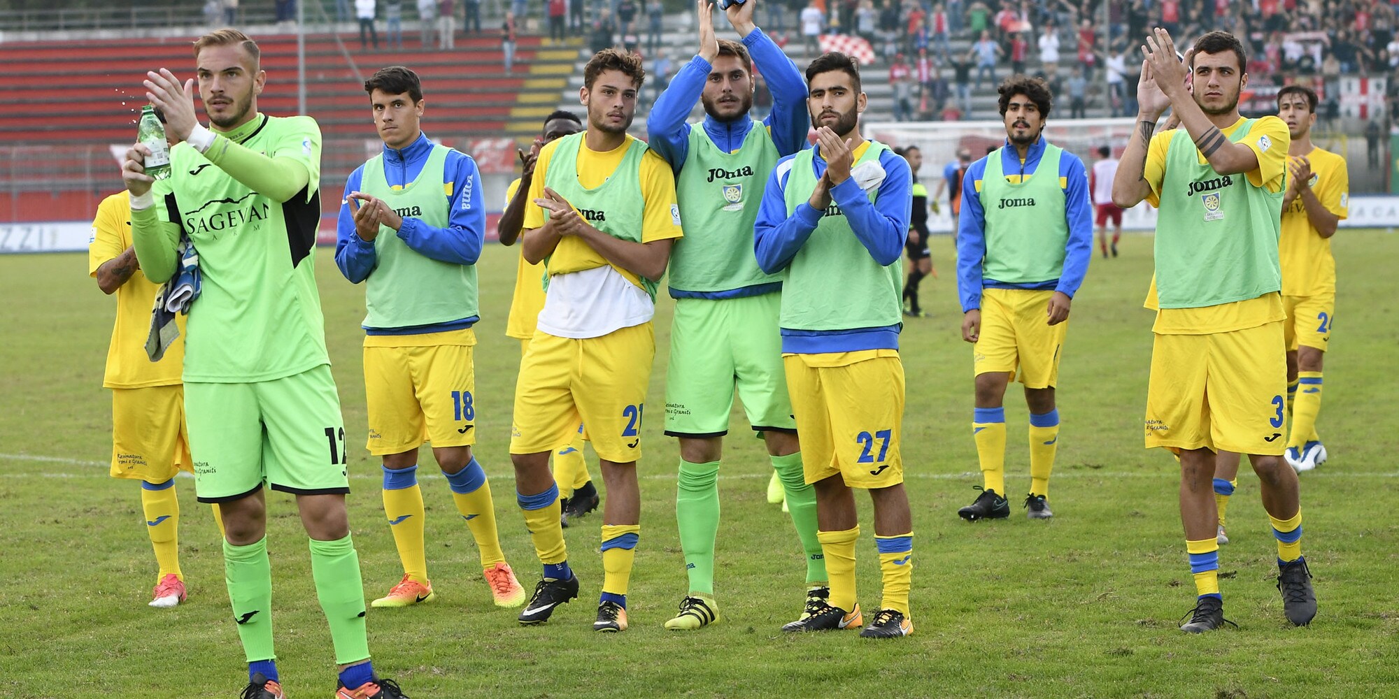 Serie C Carrarese-Alessandria 2-1. Rimonta dei marmi con Tavano e Biasci