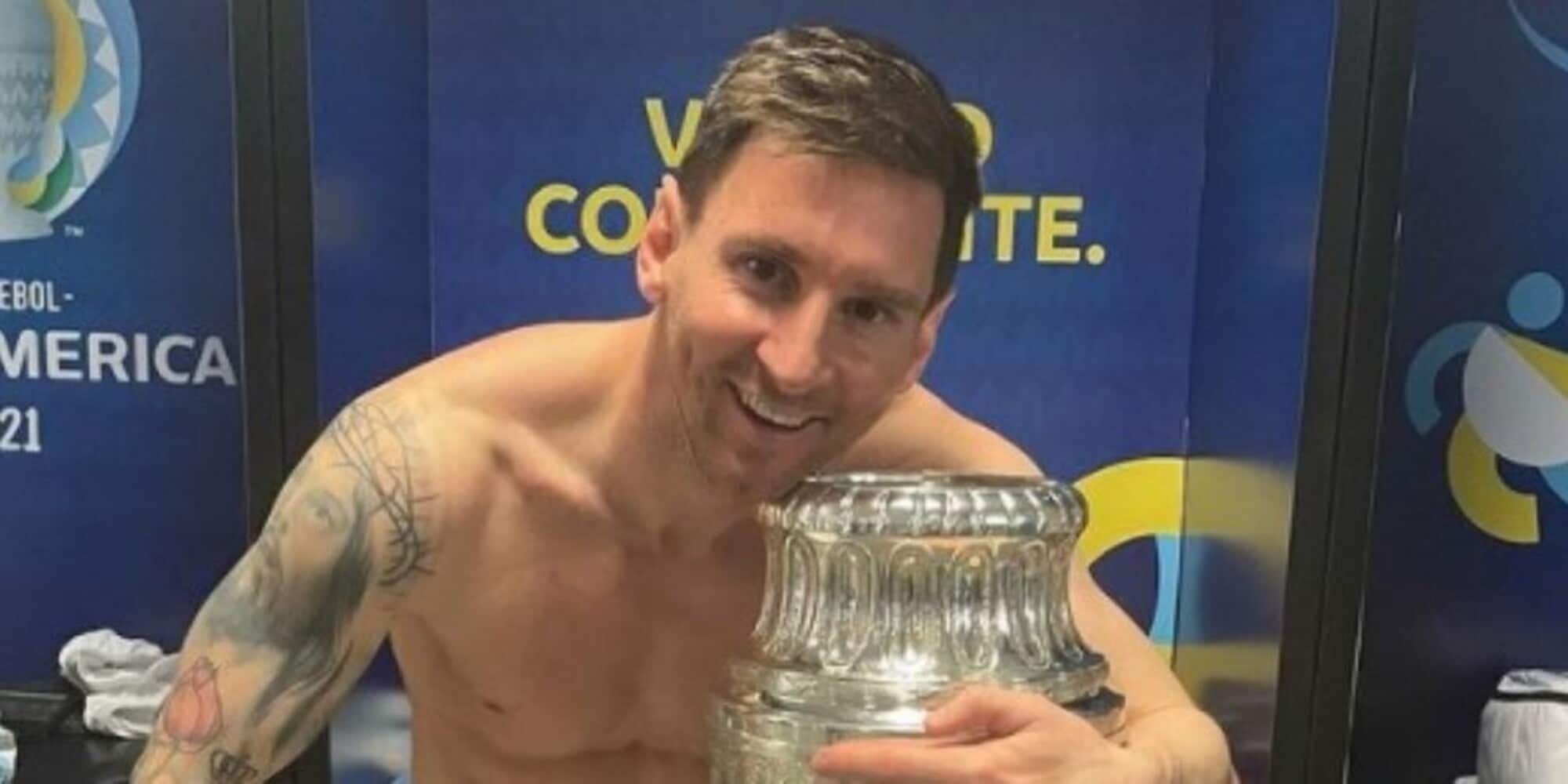 Messi con la coppa America, foto da record su Instagram