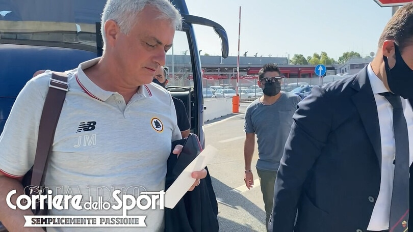 Roma, la prima trasferta di Mourinho: ecco la squadra a Fiumicino