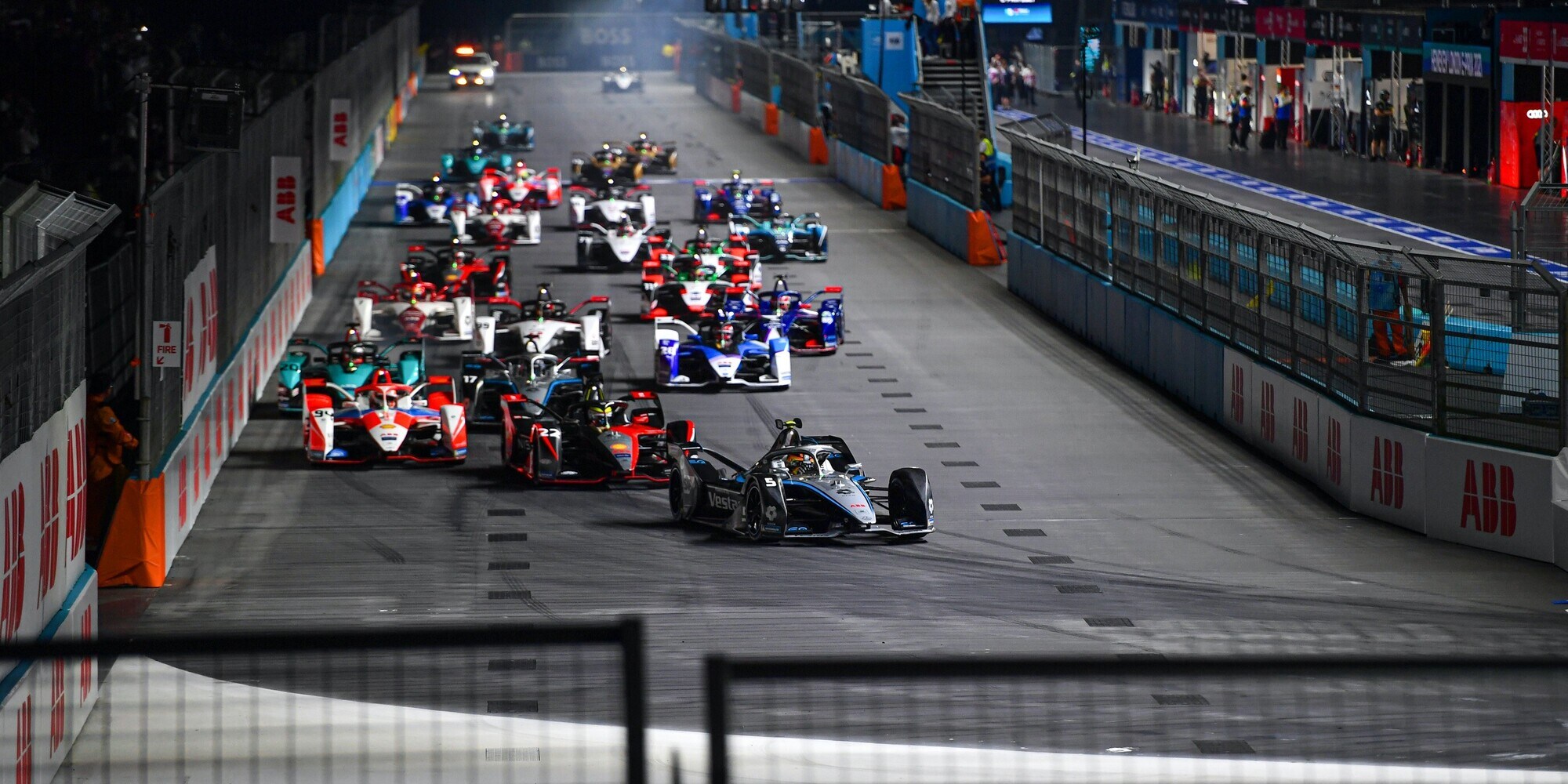 ePrix Londra: Lynn vince in gara 2, Di Grassi punito per aver fatto il "furbetto"
