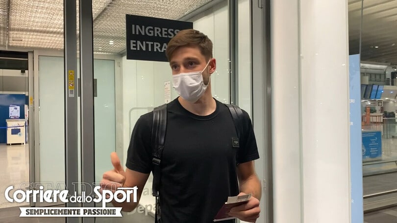 Roma, Matías Viña è sbarcato a Fiumicino