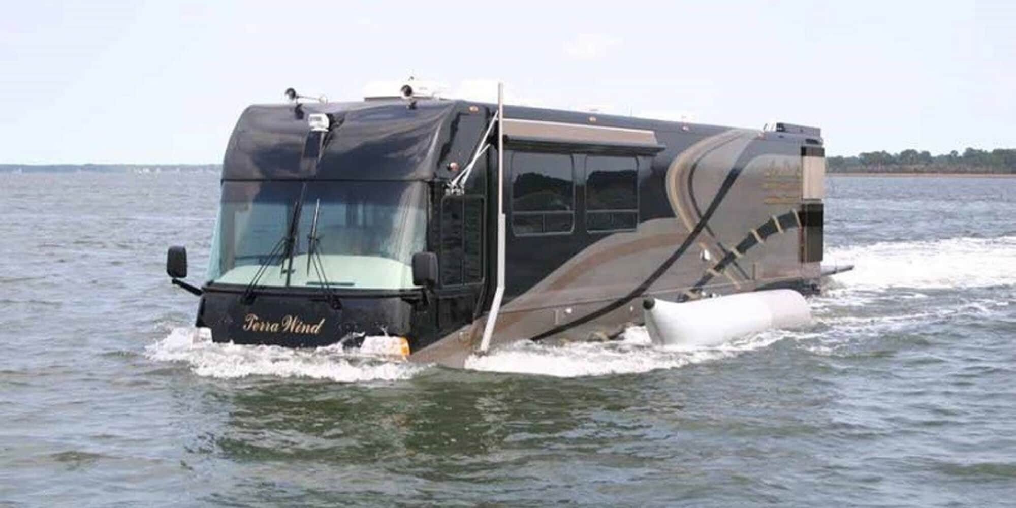 Terra Wind RV, il camper che...marcia in acqua! VIDEO