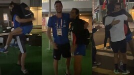 Tamberi, la sorpresa dell'Italbasket: applausi e abbracci!