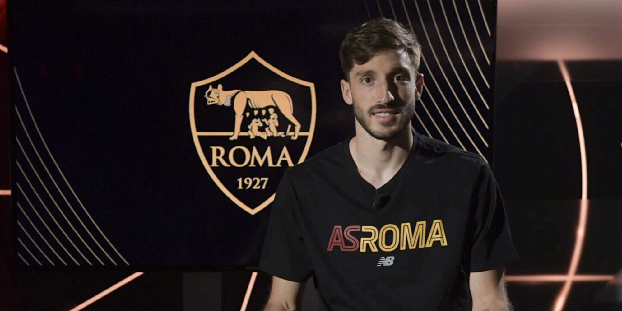 Roma, Viña: "Emozionato di lavorare con un top come Mourinho"