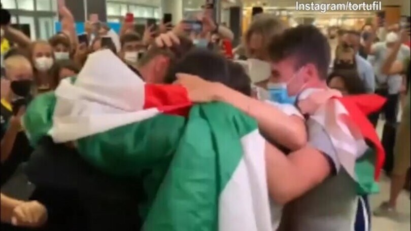 Il ritorno di Tortu in Italia, super festa degli amici