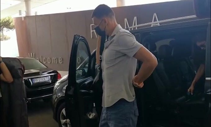 Roma, la partenza di Dzeko per Milano