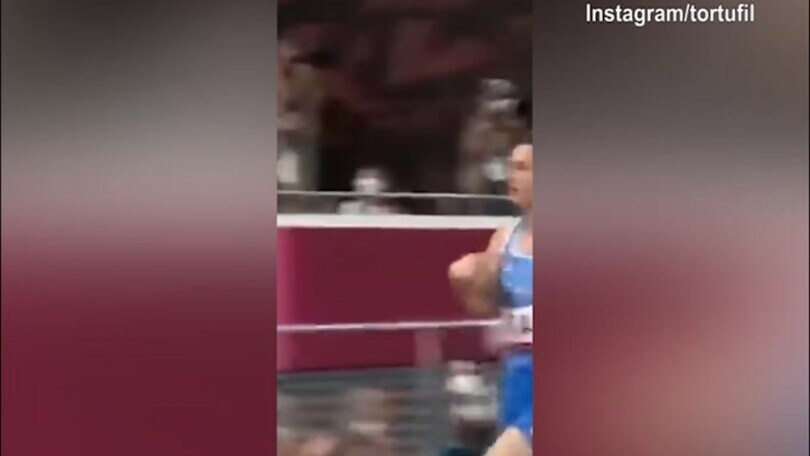 Filippo Tortu vince, Crudeli impazzisce
