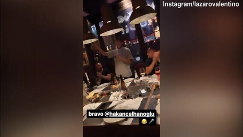Inter, senti Calhanoglu e Radu: che cantanti...e c'è anche Dzeko!
