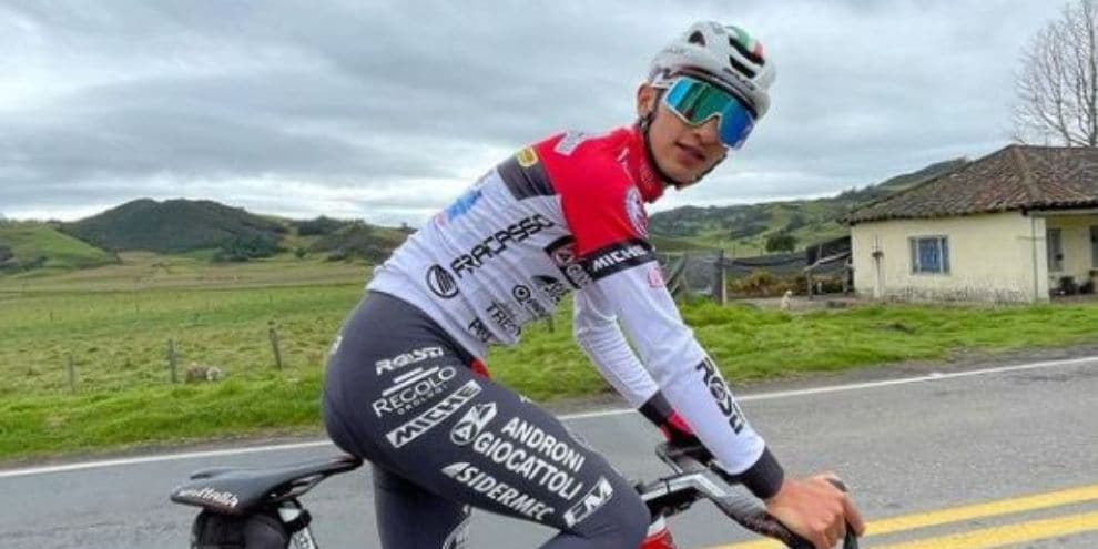 Tour de L'Avenir, brutta caduta di Umba: frattura al braccio sinistro