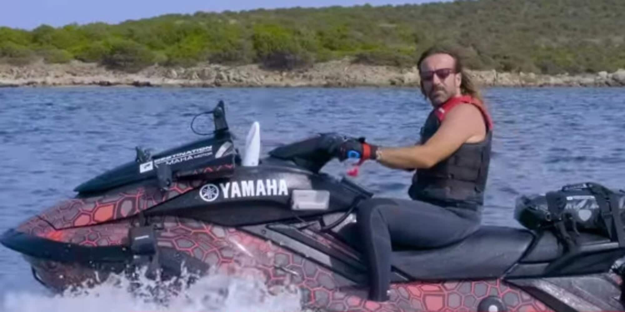Yamaha, circumnavigazione della Sardegna in moto d’acqua