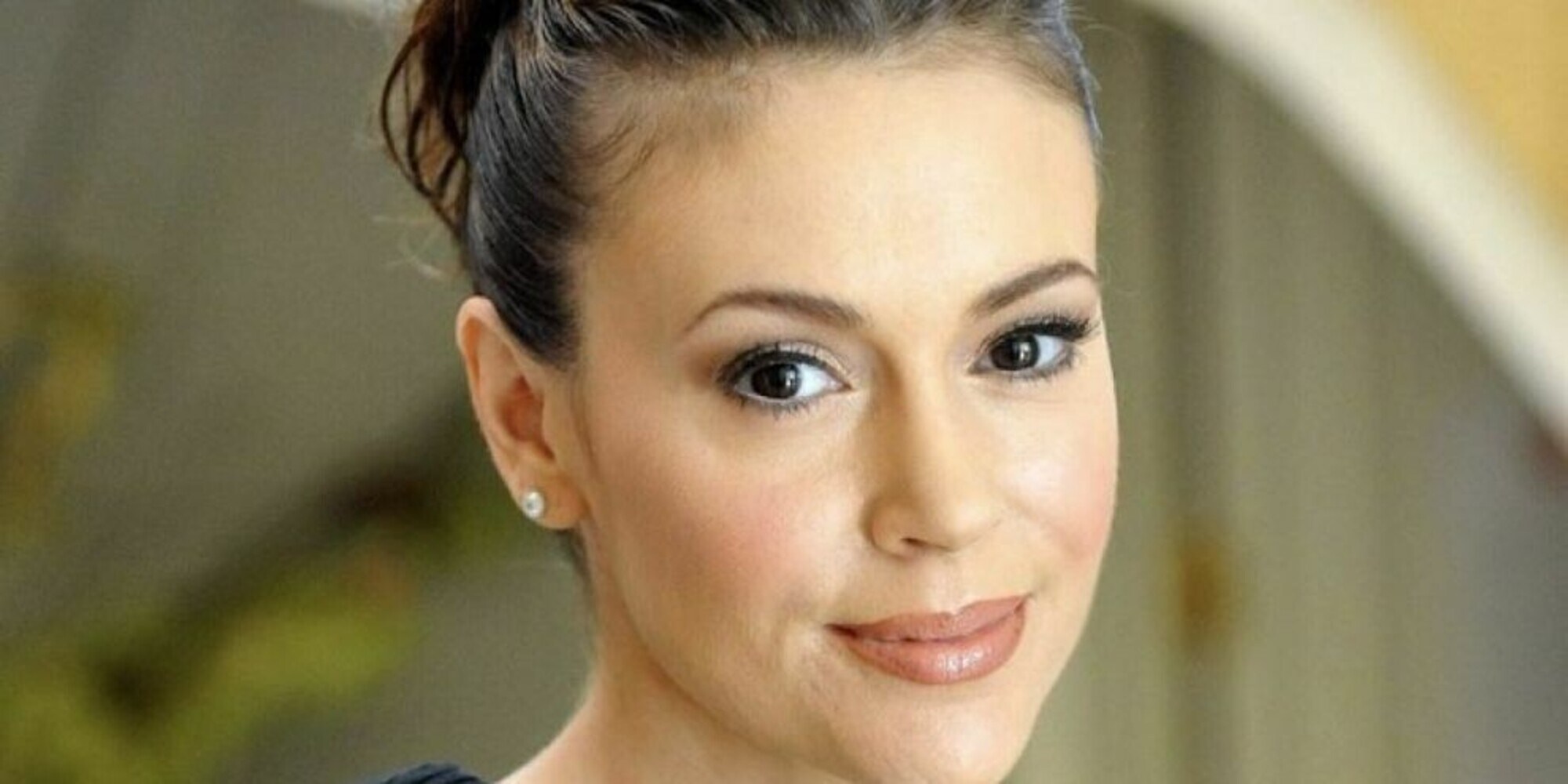Alyssa Milano, incidente per l'attrice di Streghe: era in auto con lo zio