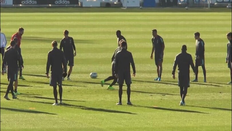 Mercato, Ronaldo con Messi e Neymar se parte Mbappé