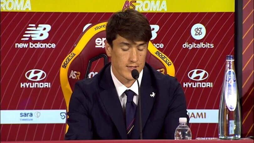 Shomurodov: "Voglio vincere qualcosa con la Roma e per la Roma"
