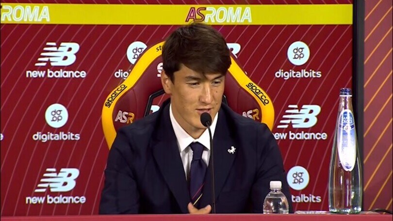 Shomurodov: "Alla Roma grazie a Mourinho"