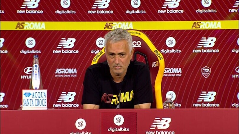 Mourinho: "Per lo scudetto dovete chiedere a Inzaghi"