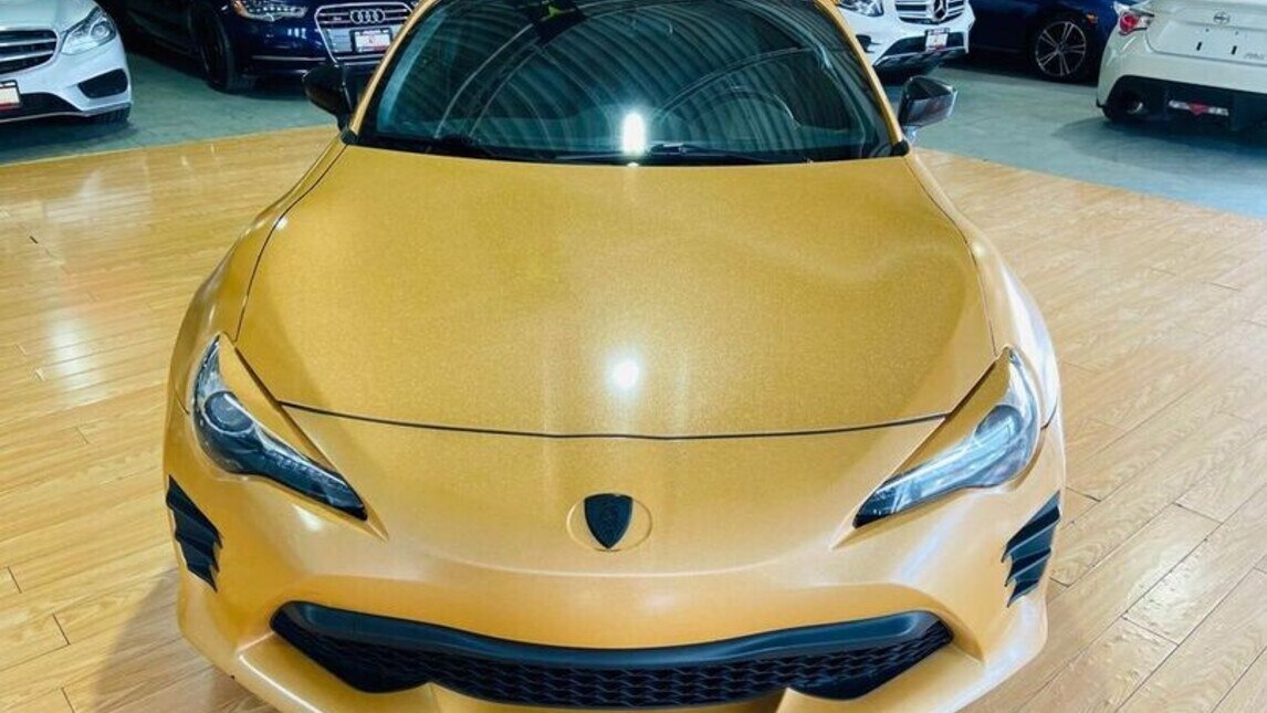 In vendita una Toyota GT86 con loghi Lamborghini
