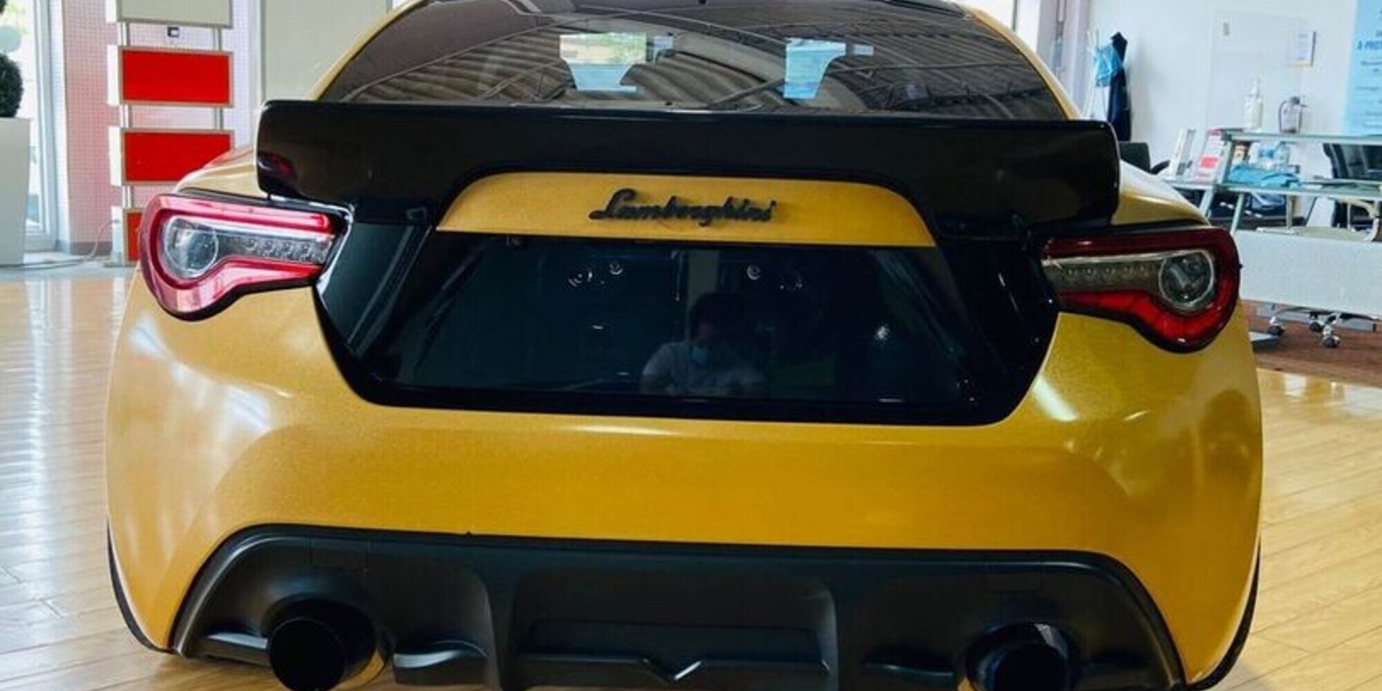 Toyota GT86, in vendita quella che pensa di essere una Lamborghini
