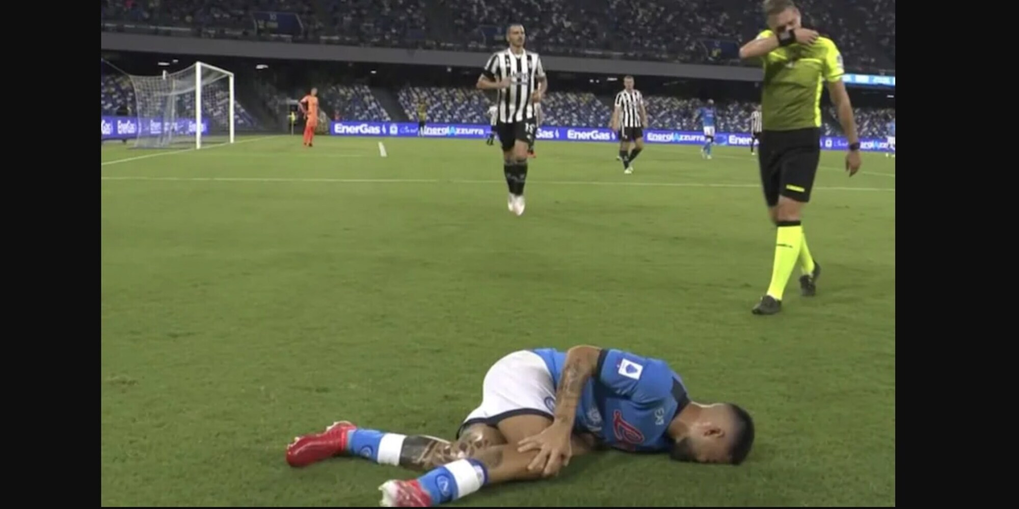 Insigne a terra, la corsa di Bonucci preoccupato