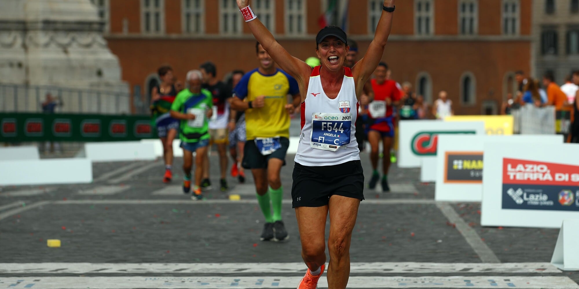Cosa rimane di Roma e del suo maratoneta il giorno dopo?