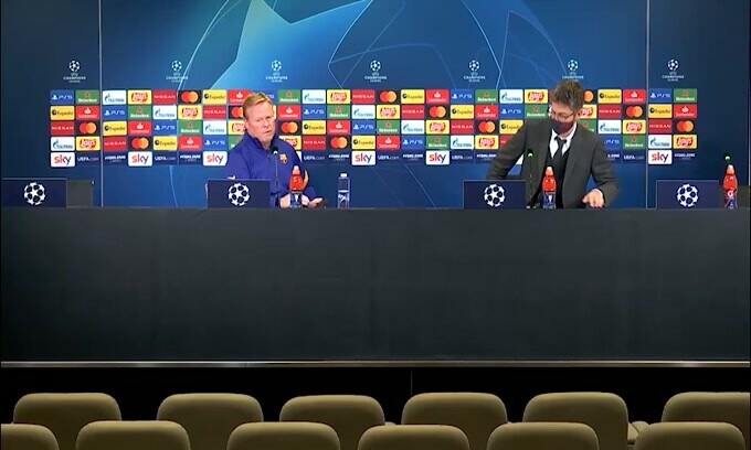 Dalla Spagna: "Barcellona, Pirlo in pole per sostituire Koeman"