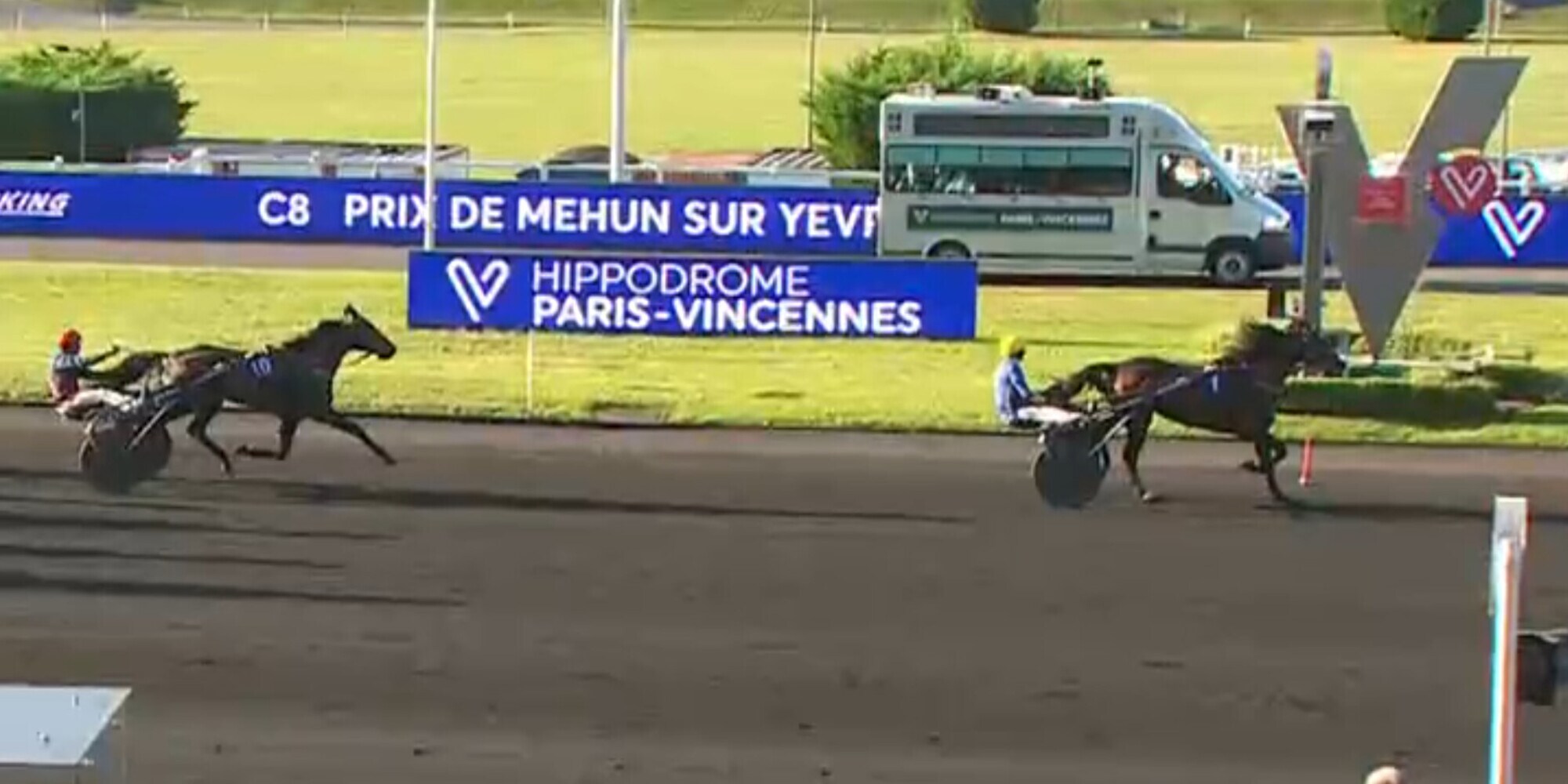 Armour As spazia a Vincennes