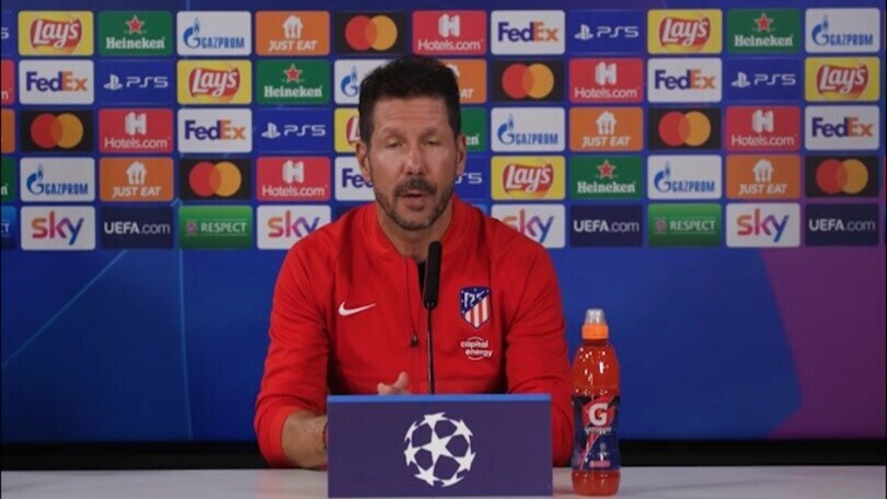 Simeone: "Dobbiamo cercare nuove strade per sorprendere avversari"