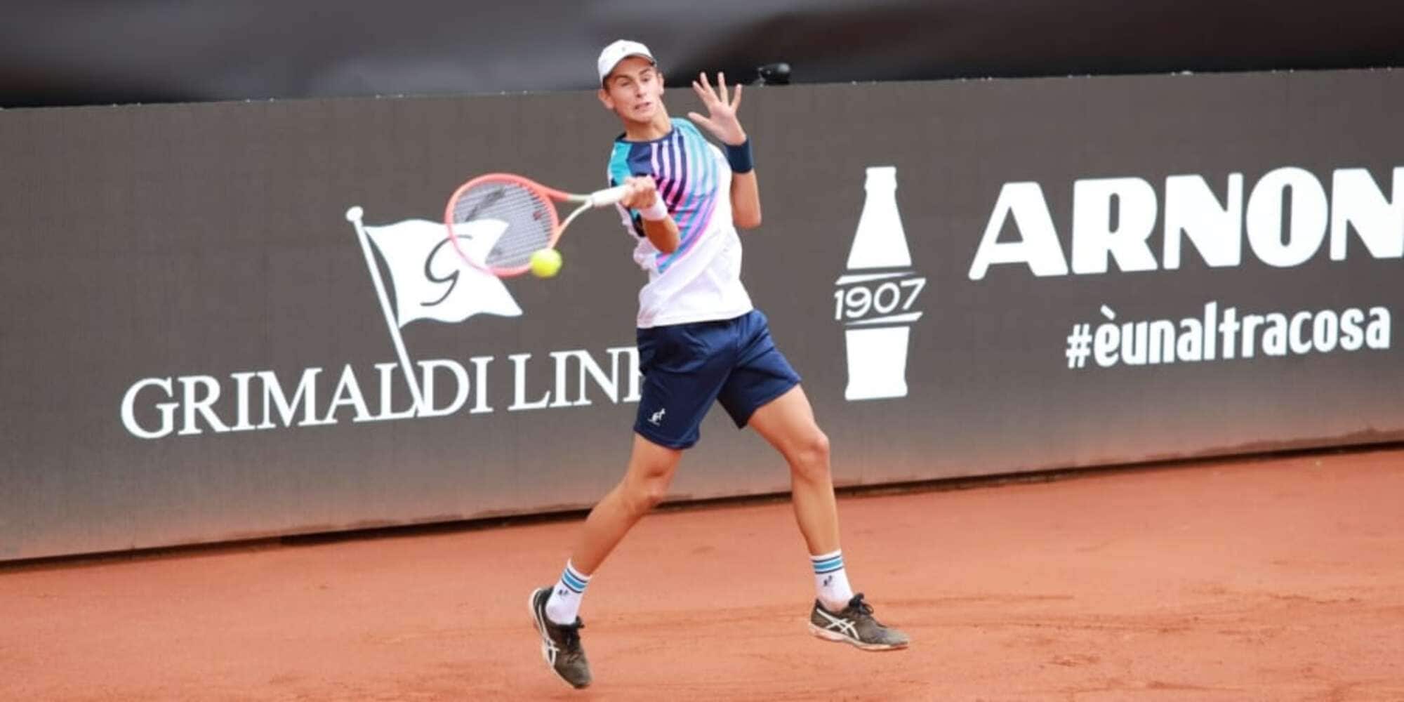 Tennis Napoli Cup: Brancaccio, Moroni e Arnaldi volano agli ottavi