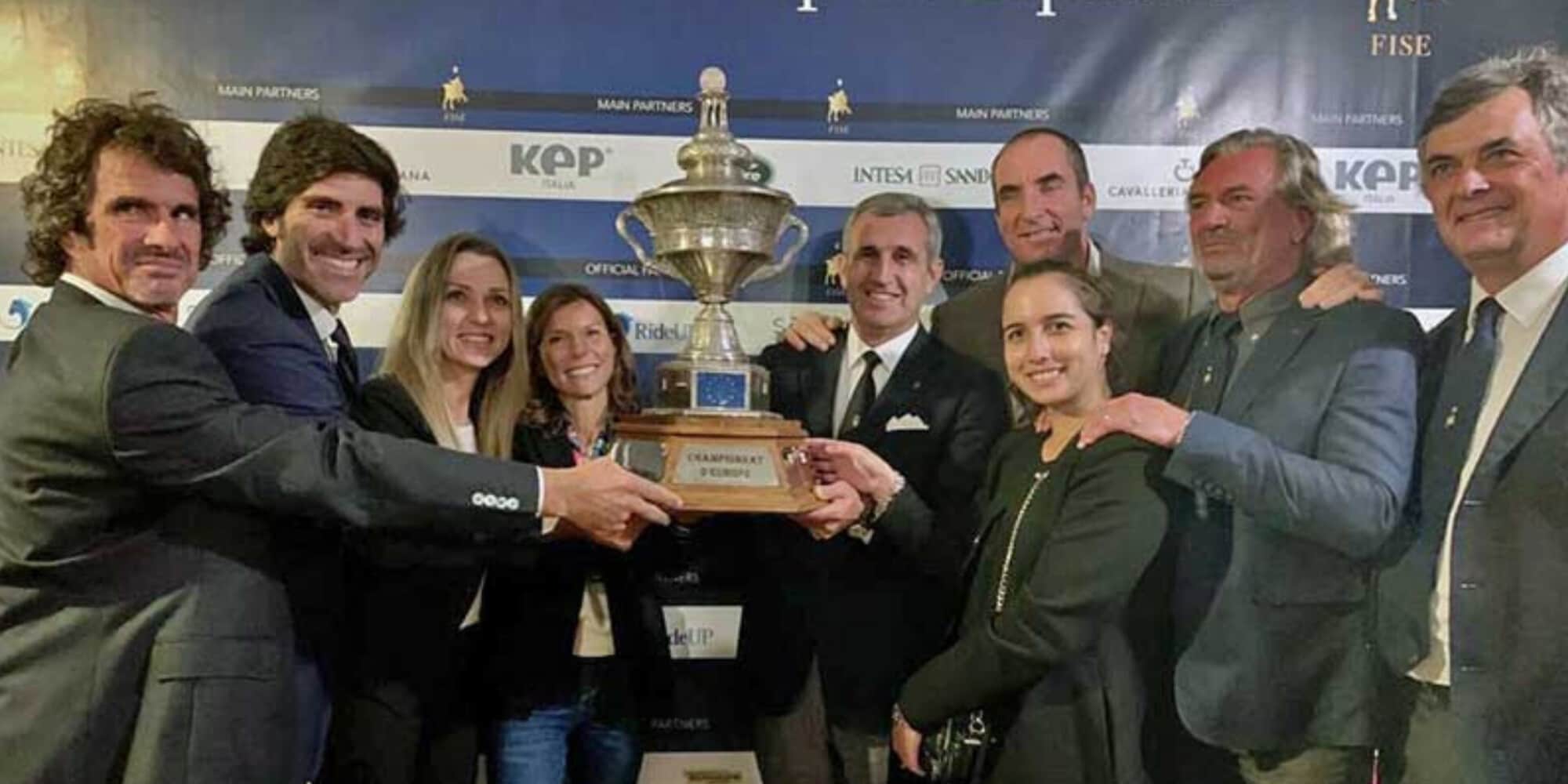 Polo: festa dopo la pioggia